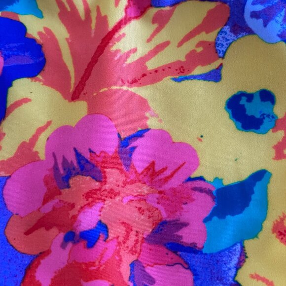 **Relleciga** Swim One-Piece Floral Swimsuit NWOT M - Picture 6 of 6